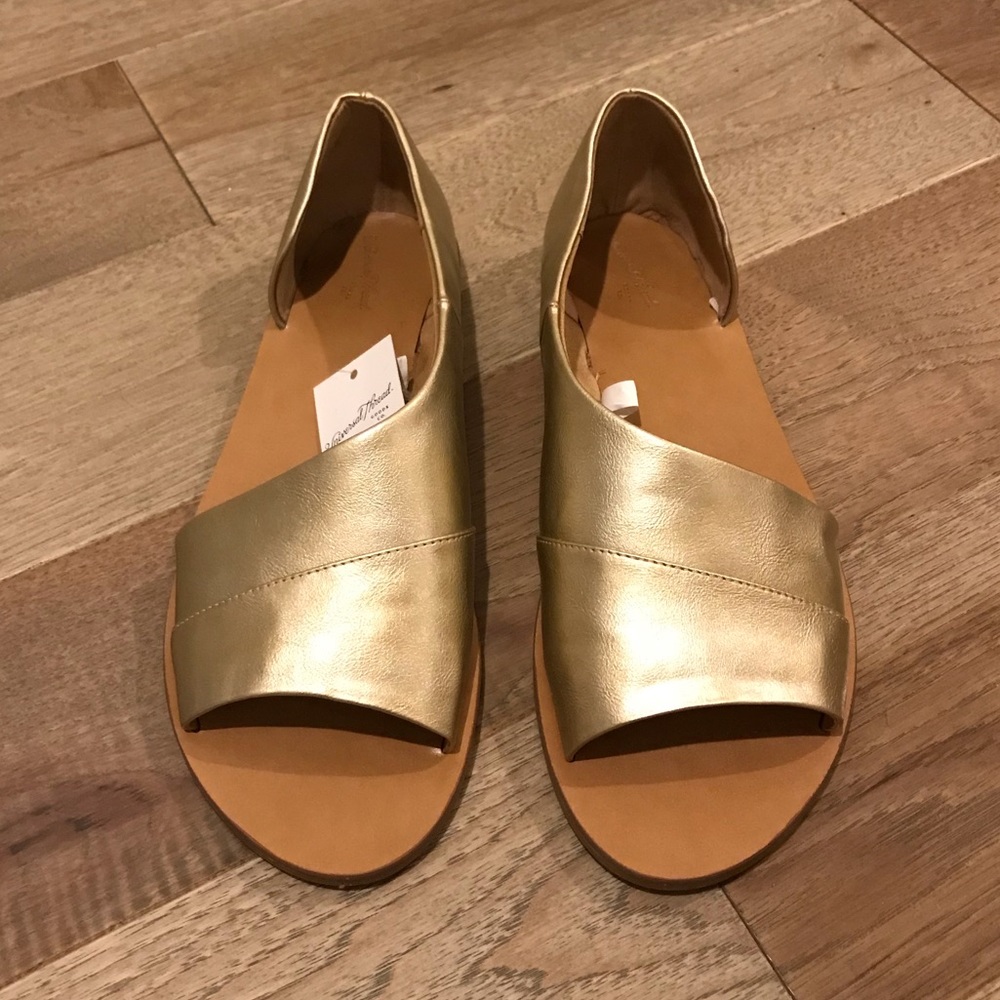 NWT Universal Thread Asymmetrical Slide Sandals - Picture 4 of 7